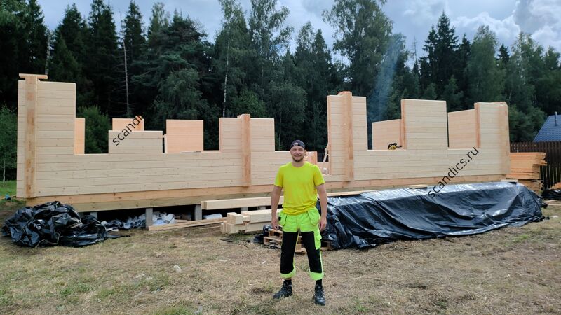 Монтаж сруба из клеёного бруса